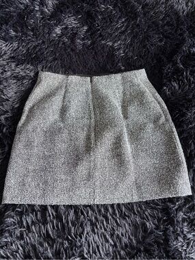 H&M Gray Tweed Mini Skirt